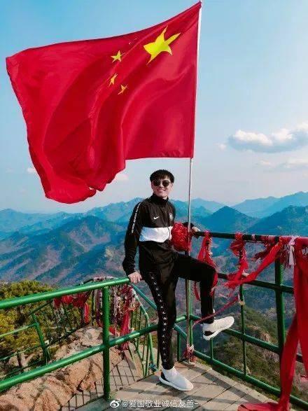 场均4.8分却能坐稳先发？火箭二队也有点太照顾他面子了吧？